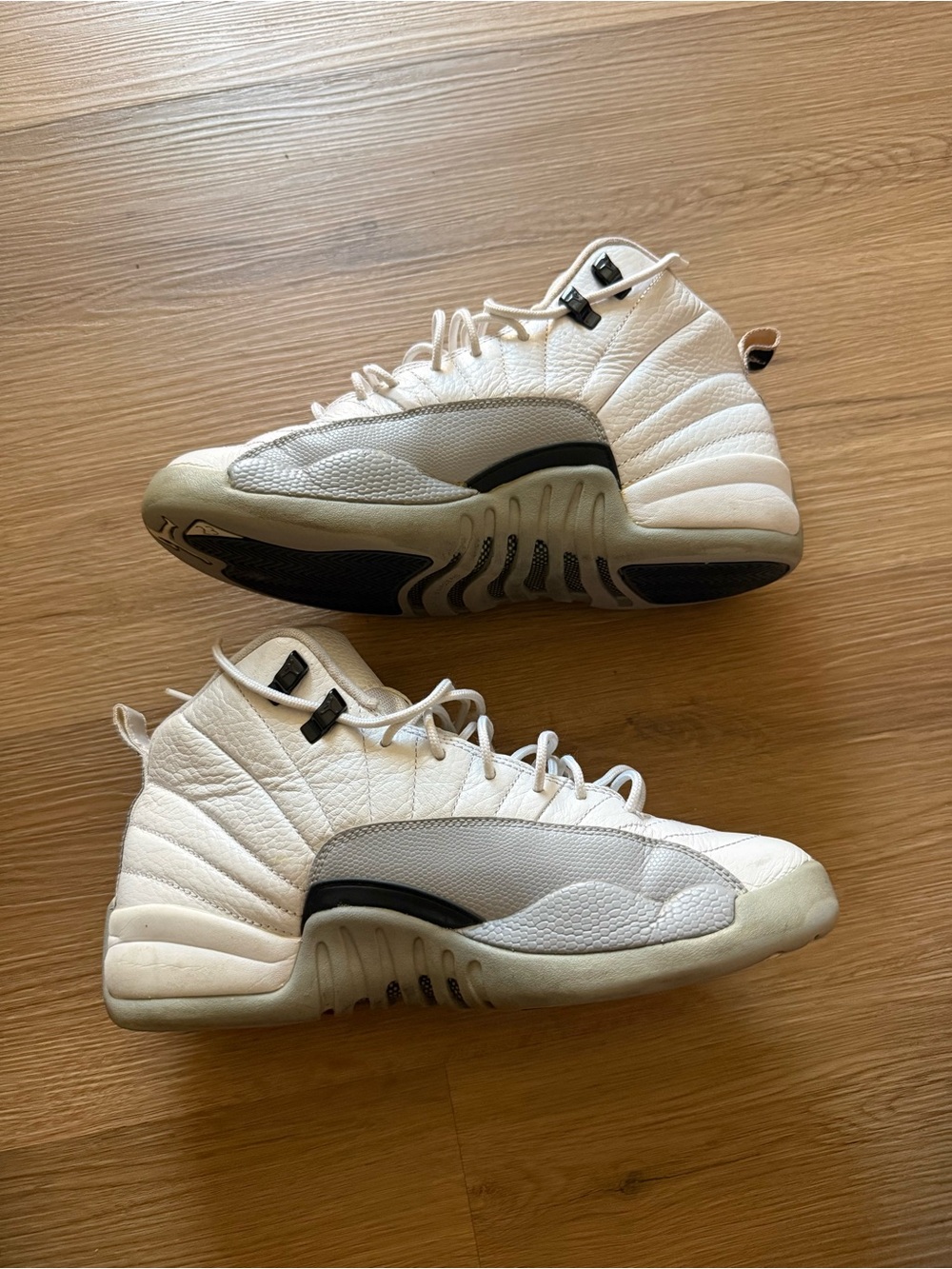 Air Jordan 12 Retro GG Leather Wolf Gray Pre Owned Mens 8.5 - Picture 2 of 5